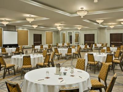 Sheraton Valley Forge Hotel 4*